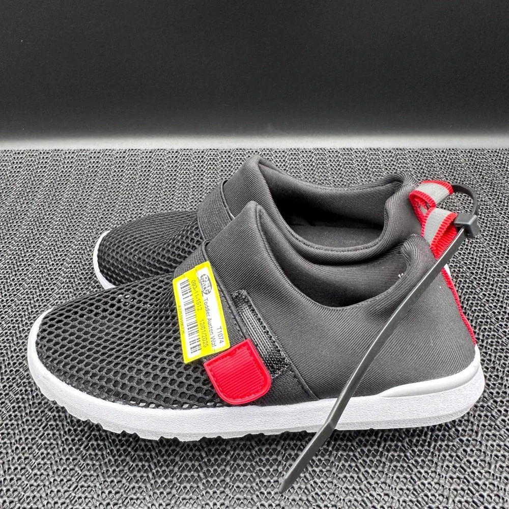 Cat & Jack Toddler Austen Water Shoes Black Red Mesh Slip On Size 11 T1074